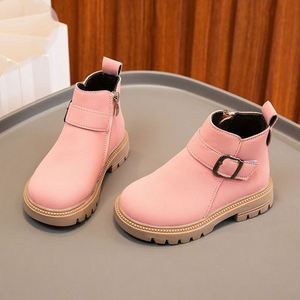 I-0461 Chaussures pour enfants, design tendance, semelle souple, couleur bonbon, confortables, printemps, automne, hiver, extérieur, antidérapantes - Product Image 6