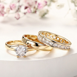 Set di Tre Anelli Classici con Zirconi a Sei Punte per Coppie, Gioielli Eleganti e alla Moda per Donne - Product Image 3