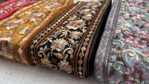 Textil bordado elegante hecho a medida, bordado con intrincados patrones florales con hojas. Ideal para diseñador de moda - Product Image 6