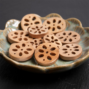 Tranches de racine de lotus en bois de pêche, élégantes et exquises, 3x2,5 cm, petits pendentifs, décorations de sac, fournitures artisanales - Product Image 2