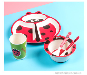 Incassable Assiettes Divisées <span class=keywords><strong>Micro</strong></span>-ondes <span class=keywords><strong>Plateau</strong></span> Allant Au Lave-Vaisselle pour Enfants En Plastique de Paille De Blé De Récipient de Nourriture - Product Image 2