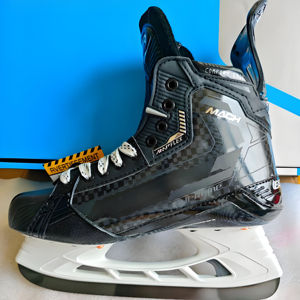 Lightweight Design with Ankle Support & Titanium Guards Senior Level Pro Ice Hockey Skates Carbon Fiber - Product Image 1