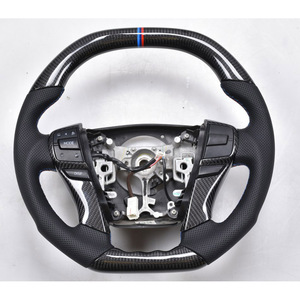 Volant de voiture en cuir et fibre de carbone noir personnalisé YLC pour Toyota Land Cruiser 300 <span class=keywords><strong>GR</strong></span> <span class=keywords><strong>Sport</strong></span> 2022-2024, accessoires de voiture - Product Image 4