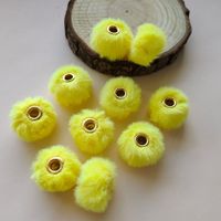Perles en peluche boule moelleuse, perles intercalaires suspendues de 20 mm à trous droits, parfaites pour la fabrication de breloques de téléphone et de bijoux DIY