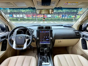 Vente en gros de voitures Toyota Prado d'occasion 2016, importées, 2.7L Auto 4x4 7 places, exportation de SUV tout-terrain Toyota d'occasion - Product Image 4