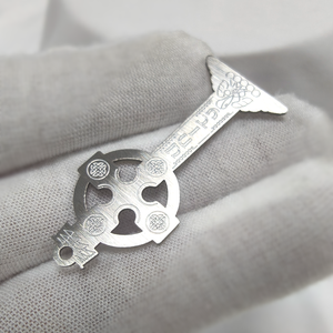 Placa de Identificación Giratoria de Acero Inoxidable Plateada y Pulida, Hueca, con Número de Serie/Clave, Antipérdida, para Uso en Mesa - Product Image 5