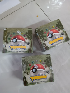 Vente en gros de cartes <span class=keywords><strong>Pokémon</strong></span> rares, boosters de <span class=keywords><strong>1ère</strong></span> <span class=keywords><strong>édition</strong></span>, Jungle Foil, à acheter en lot, boîte cadeau vintage 1999 - Product Image 6