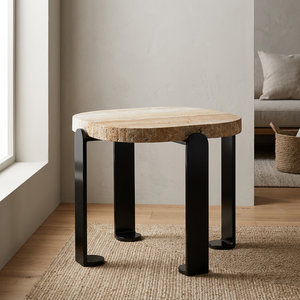 Table d'appoint en pierre de travertin avec pieds en métal massif, table d'appoint moderne et durable offrant une texture naturelle et un design élégant - Product Image 1