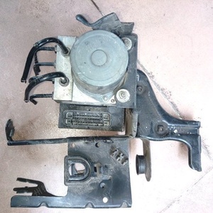 Bomba ABS adecuada para Audi A4, cilindro maestro de freno ABS antibloqueo 8E0614517BF - Product Image 1