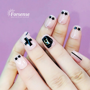 Prensa cuadrada corta de etiqueta privada en las <span class=keywords><strong>uñas</strong></span> para mujeres diseños rosas negros de alta calidad <span class=keywords><strong>uñas</strong></span> postizas arte embalaje personalizado usar <span class=keywords><strong>uñas</strong></span> - Product Image 2