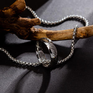 Collana con Ciondolo Anello alla Moda, Catena a Maglie da 60mm, Ciondolo Il Signore degli <span class=keywords><strong>Anelli</strong></span>, Collana Punk in Acciaio al Titanio da <span class=keywords><strong>Uomo</strong></span>, Regalo - Product Image 3