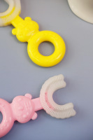 Brosse à dents manuelle en forme de U pour enfants, motif tigre mignon, en silicone souple de qualité alimentaire, brosse d'apprentissage pour bébés, nettoyage à 360°