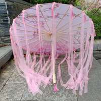 Parapluie en soie de style chinois ancien avec ruban à pompons, accessoire photo pour cosplay Hanfu, parapluie décoratif en papier huilé pour la danse