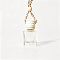 Bouteille diffuseur carrée en verre de 12 ml avec bouchon en bois, flacon vide pour parfum de voiture avec cordon pour l'emballage - Vente en gros