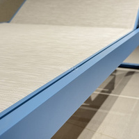Chaise longue de piscine avec siège en toile et dossier réglable pour terrasse extérieure