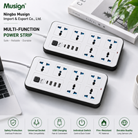 Multiprise de protection IP44 avec 4/5 prises et 3 ports USB-A, 1 port USB-C, 10A 220-240V, compatible prises UK/US/EU