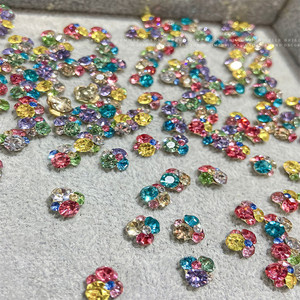 Nuevos y Lindos Cristales Brillantes 3D de Color Caramelo para Decoración de Uñas, con Base Puntiaguda, Accesorios para Uñas DIY - Product Image 4