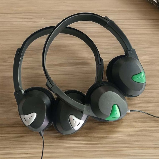 2 PACK Wired Headphone Disposable Headphone Airline Earphone Kids Headset Airline Earphone Cheap Disposable Earphone