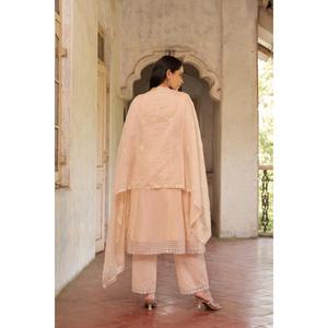 Oferta Especial: Conjunto Étnico de Kurta Anarkali con Cuello en V Bordado para Mujer, con Pantalones y Dupatta a Juego, Disponible a Buen Precio - Product Image 1