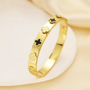 XIXI impermeable de acero inoxidable diseñador 18K chapado en oro circón mujeres brazalete trébol de cuatro hojas joyería de moda pulseras brazaletes