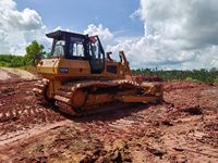 Bulldozer d'occasion SEM 818F 818D 197HP 17 tonnes SLGP avec ripper et lame SU, attache rapide hydraulique d'origine Caterpillar, en Chine