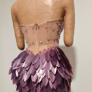 Robe <span class=keywords><strong>de</strong></span> scène sirène sans bretelles en plumes et strass violets pour femmes, idéale pour les drag queens - Vente en gros - Product Image 4
