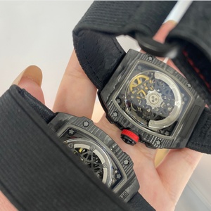 Reloj Deportivo de Buceo Ultrafino de Lujo RM67-02 Black Knight de Fibra de Carbono de 7.8 mm con Alarma, Movimiento Mecánico, Resistente al Agua hasta 100 m - Product Image 4