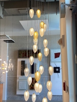 Nordique moderne petit escalier en colimaçon maison île verre pendentif lumières luminaire lustre pour hôtels Restaurants Design coloré