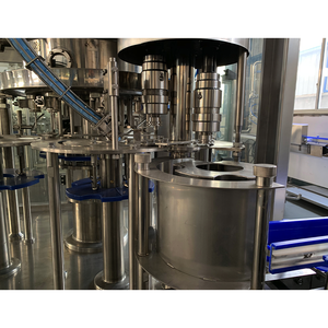 विश्वसनीय उच्च सुरक्षा कारक 8-8-3 नरम पूर्णतः स्वचालित 800बीपीएच उत्पादन लाइन छोटी कार्बोनेटेड पेय जल भरने की मशीन - Product Image 5