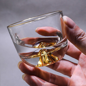Tasse unique de luxe Golden Mountain faite à la main 110ml tasses de dégustation de thé japonais en verre de cristal transparent de haute qualité - Product Image 1