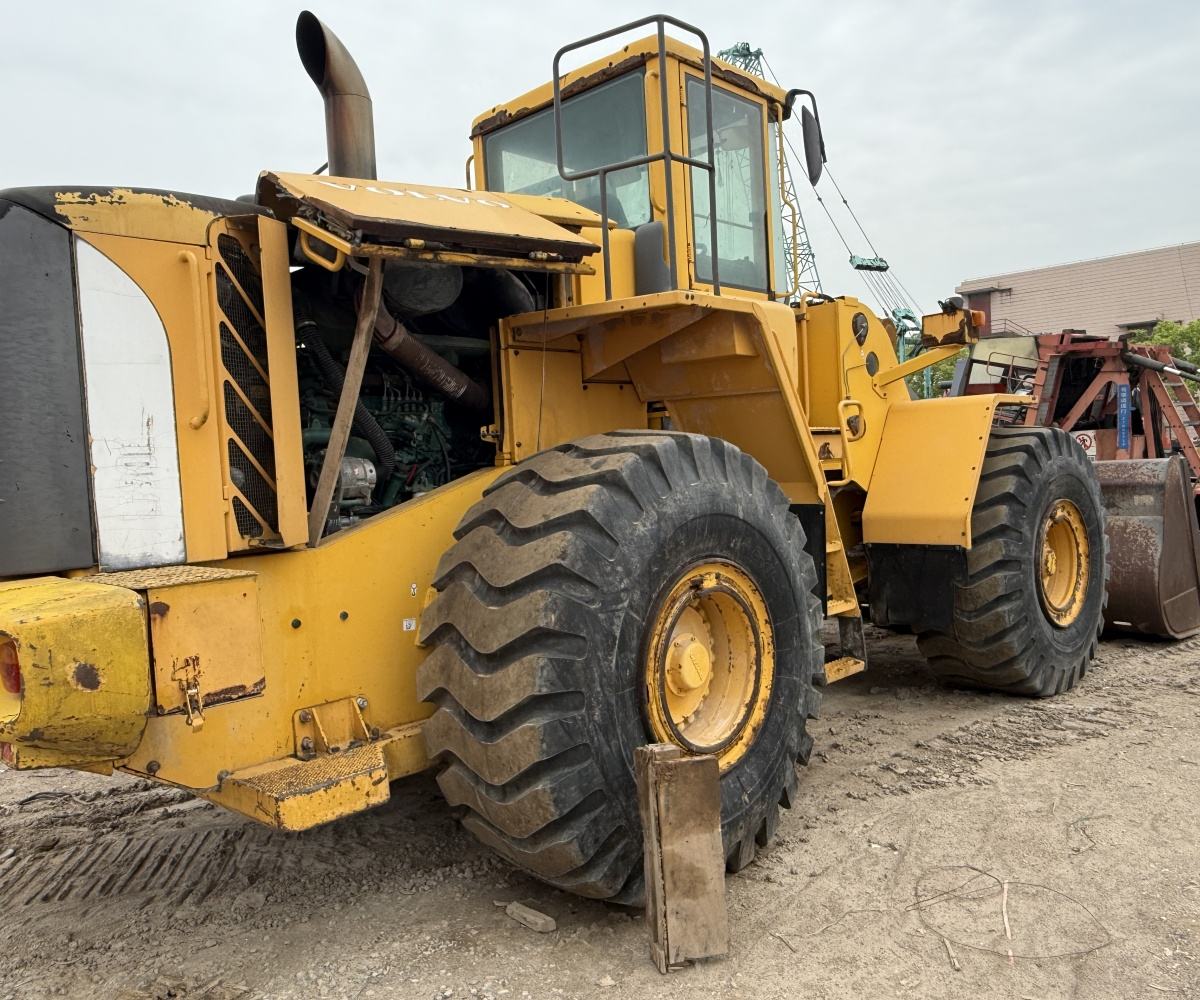 Volvo Loaders Heavy Duty Solutions for Construction
