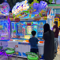 Machine de jeu à jetons Mini distributeur automatique Poussoir à pièces Centres de jeu en peluche métal plastique bois
