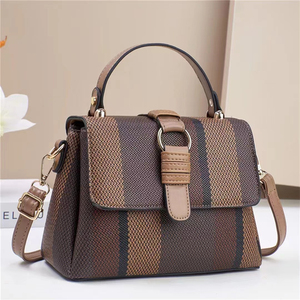 koreanische 2024 damen kette kleine modische mode kupplung schulter individuelle frauen handtaschen - Product Image 2