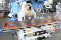Fraiseuse optimale horizontale en métal X6136 Spécification Outil automatique alimentant la fraiseuse horizontale