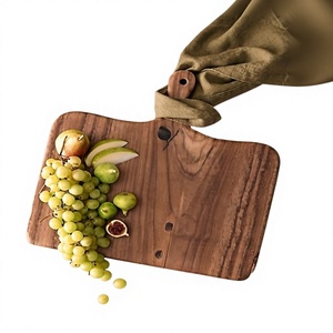 Planche à découper rectangulaire en bois d'acacia, antidérapante, écologique, passe au lave-vaisselle, épaisseur 1,5 cm, personnalisable - Product Image 1