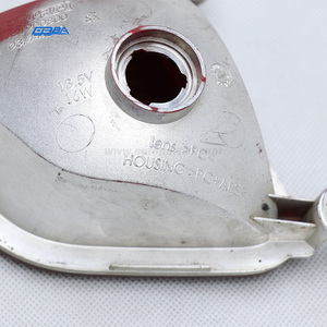 Luz Antiniebla Trasera Izquierda Roja de Plástico Original Usada para Ferrari 458 Italia Spider 2009-2016 OE 081900800 - Product Image 4