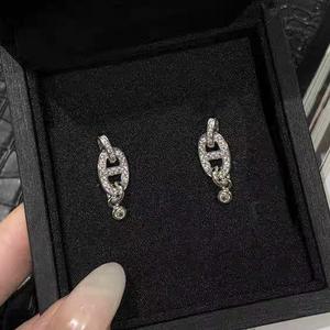 Élégantes boucles d'oreilles pendantes en argent S925 avec strass en forme de nez de cochon, micro-pavées de zircon, géométriques, pour femme, idéales pour les soirées - Product Image 3