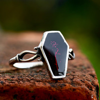 SS8-1067R 2023 desain baru baja tahan karat cincin bunga peti mati cincin Resin cincin wanita Aksesori hadiah perhiasan pengendara sepeda motor keren