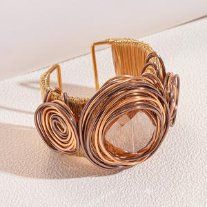 2025 nouveauté bijoux de mode verre torsadé carré rond ouvert Bracelet exagéré bijoux faits à la main cristal <span class=keywords><strong>manchette</strong></span> bracelets - Product Image 4
