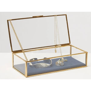 Caja Organizadora de Joyas Lista para la Venta, con Estilo Antiguo, Fabricada en Metal y Vidrio, de Forma Rectangular - Product Image 1