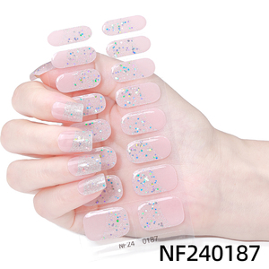 2025 16 Uds lunares de fresa diseño lindo esmalte de <span class=keywords><strong>uñas</strong></span> de Gel desnudo puntas francesas envolturas semicuradas pegatinas de <span class=keywords><strong>uñas</strong></span> de Gel de larga duración - Product Image 4