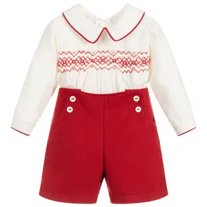 Baby Jongen Spanje Kleding Sets Kinderen Gesmokte Kleding Peuter Boutique Smockwerk Wit Shirt + Korte Rode Broek Kerst Kleding