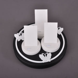 Présentoirs haut de gamme pour bijoux, présentoirs pour bijoux de piercing, présentoirs sur mesure en cuir microfibre de luxe pour bijoux de piercing - Product Image 4