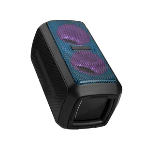 Microphone puissant étanche pour l'extérieur haut-parleur domestique petit haut-parleur de fête stéréo étanche IPX6 avec lumière RVB