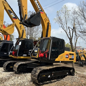 Excavadora de cadenas Sany SY215C de 21 toneladas, maquinaria pesada para movimiento de tierras, motor Isuzu, caja de cambios, bomba PLC, modelo 2022. - Product Image 1