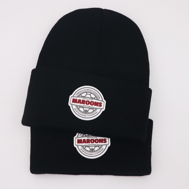 PVC Patch Hat Unisex 100% Acrylic Caps Trendy Knitted Gorras High Quality Adults Unisex Winter Ski Beanie
