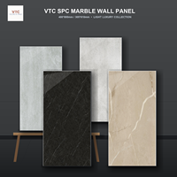 Carrelage mural SPC de luxe à pose rapide, beige travertin, alternative aux carreaux de céramique