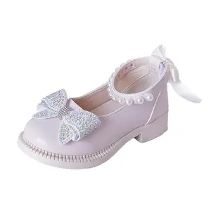 Chaussures de princesse diamantées pour filles, chaussures en cuir à la mode pour enfants, nouvelle collection 2023
