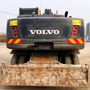 Structure robuste, endurance accrue, opérations de couverture de décharges, excavatrice sur pneus Volvo 145B d'occasion de 14 tonnes - Product Image 6