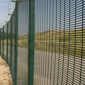 Gegalvaniseerd Anti-Diefstal 358 Hek Gelast Gaaspaneel 358 Anti-Klim Veiligheidshek Buiten Perimeterbarrière - Product Image 1